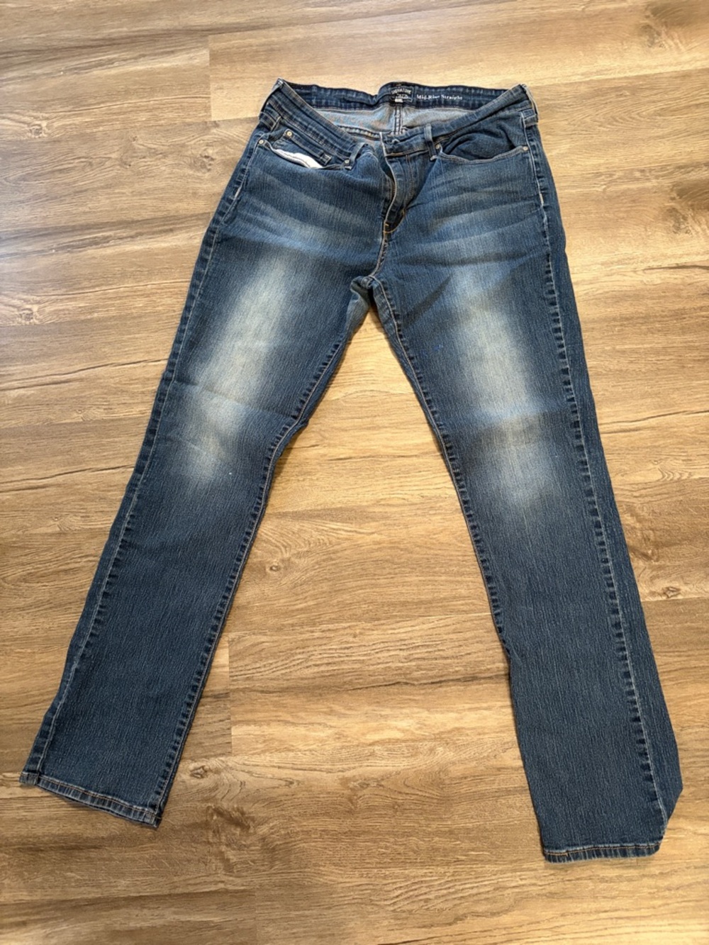 Classic Straight-Leg Blue Jeans Size 16